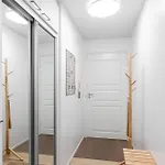 Modern With Sauna And Free Parking