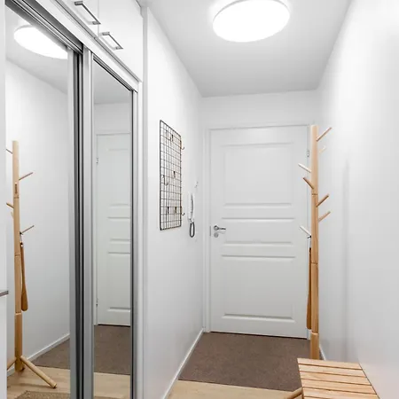 Modern With Sauna And Free Parking