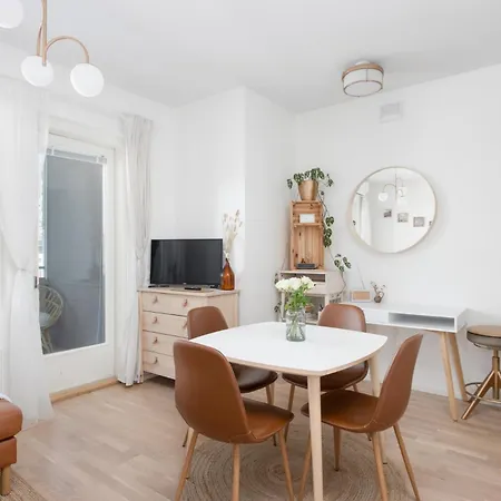 Modern With Sauna And Free Parking *